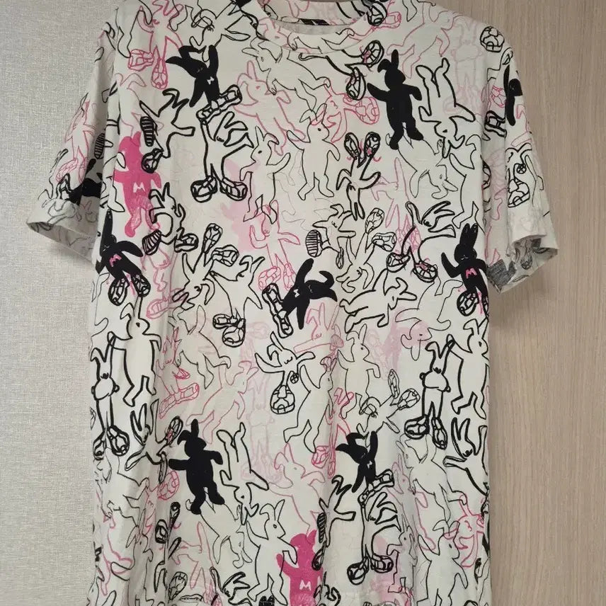 [BUNJANG] Marni Bunny Character Pattern Short Sleeve T-Shirt / 마르니 버니 캐릭터 패턴 반팔 티셔츠