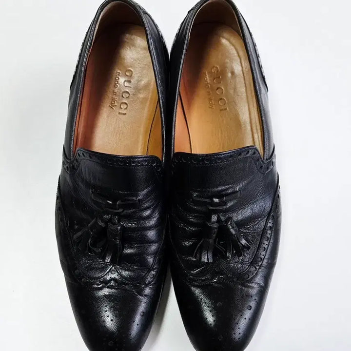 [BUNJANG] Gucci Black Tassel Loafers Size 8 (260-265mm) / 정품구찌 블랙 태슬 로퍼 8 사이즈 (260~265mm)