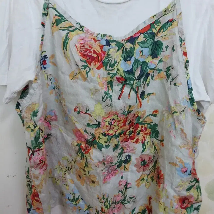 [SOLD OUT] 레드 로즈 빈티지 나시 &amp;베스트 각
