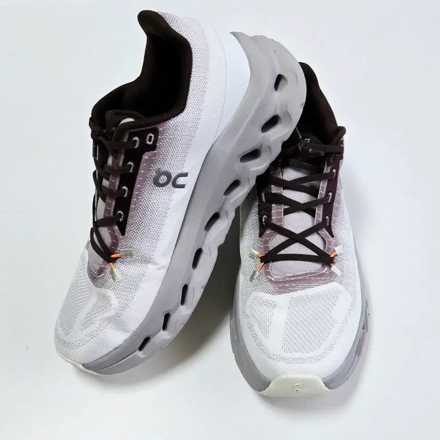 [BUNJANG] Onrunning Cloudtec Phase Sneakers White/Gray 240mm / 온러닝 클라우드테크페이즈 화이트/그레이 240mm