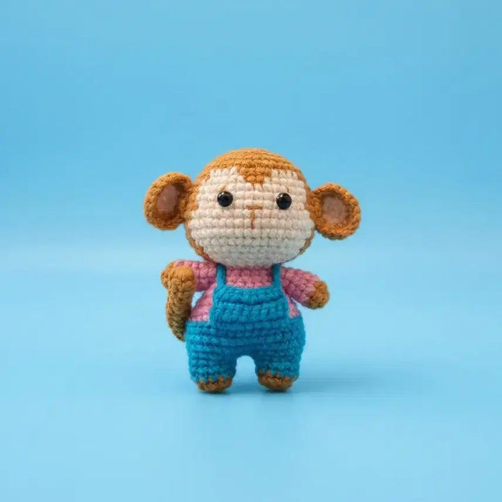 [BUNJANG] Handmade Baby Monkey Keychain (6cm) with Overalls / [미니/6cm] 행운을 부르는 원숭이 - 멜빵바지 아기 원숭이 핸드메이드