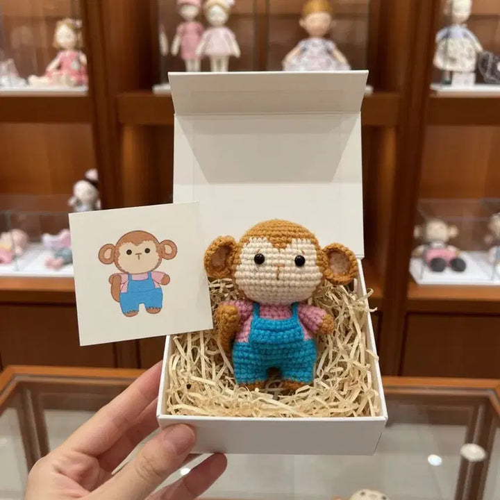 [BUNJANG] Handmade Baby Monkey Keychain (6cm) with Overalls / [미니/6cm] 행운을 부르는 원숭이 - 멜빵바지 아기 원숭이 핸드메이드