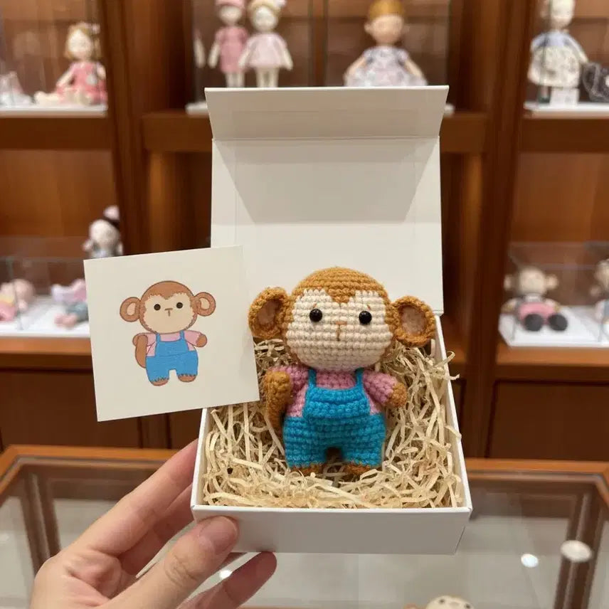 [BUNJANG] Handmade Baby Monkey Keychain (6cm) with Overalls / [미니/6cm] 행운을 부르는 원숭이 - 멜빵바지 아기 원숭이 핸드메이드
