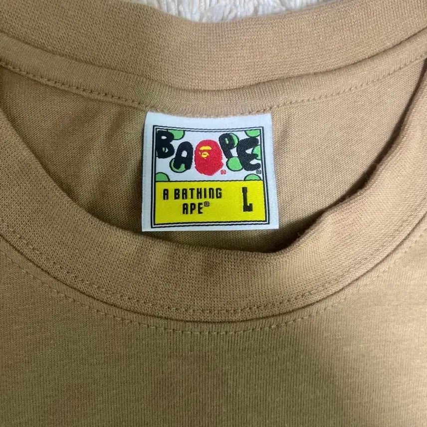 [BUNJANG] Bape Japan City Ape Head T-Shirt Beige / Bape 재팬시티 에이프 헤드 티셔츠 베이지