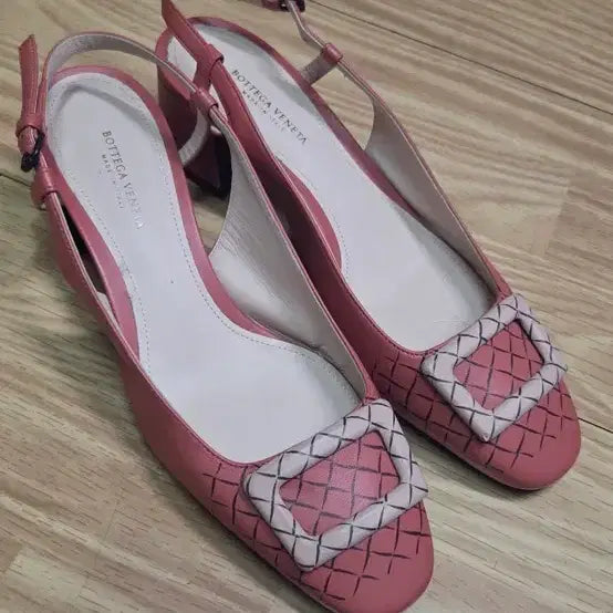 [BUNJANG] Bottega Veneta Coral Pink Leather Block Heel Slingback Pumps Sandals / 보테가 베네타 코랄 핑크 가죽 블록 힐 슬링백 펌 프스 240 샌들 구두