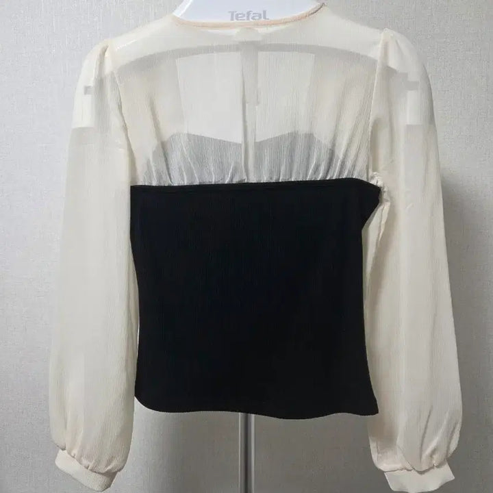[BUNJANG] Color Block Blouse / 배색 블라우스