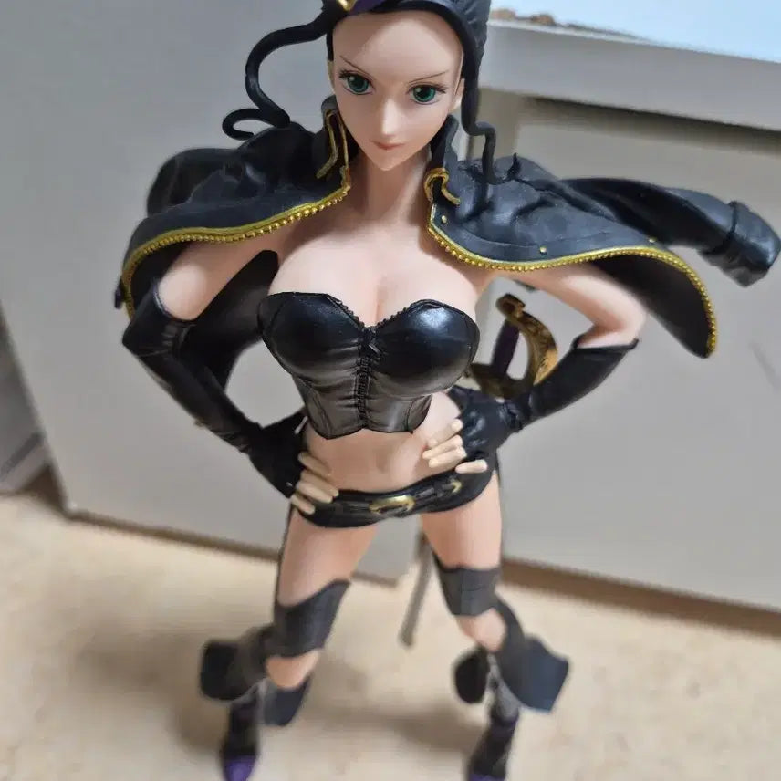 [BUNJANG] One Piece Diamond Ship Nico Robin Figure / 원피스 다이아몬드쉽 니코 로빈 피규어