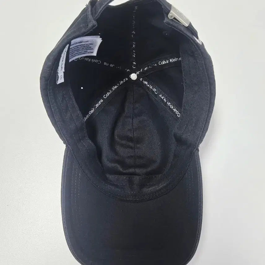 [BUNJANG] Calvin Klein CK Logo Ball Cap Black OS / 캘빈클라인 CK 로고 볼캡 블랙 OS