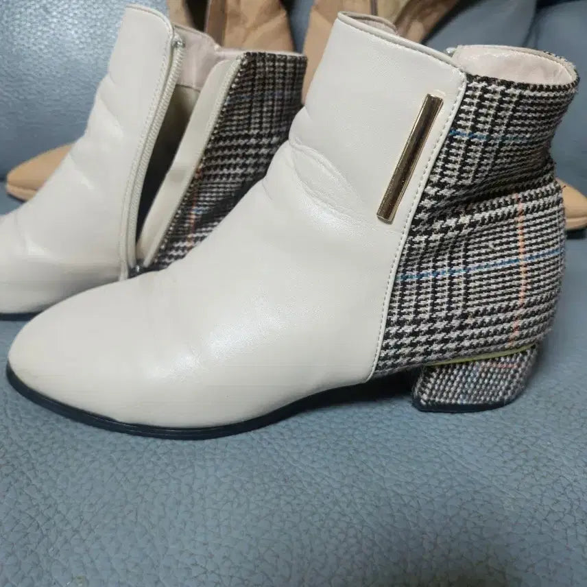 [BUNJANG] Suede Long Boots &amp; Ankle Boots Set (Size 245) / 스웨이드 롱부츠 + 앵클부츠 세트245