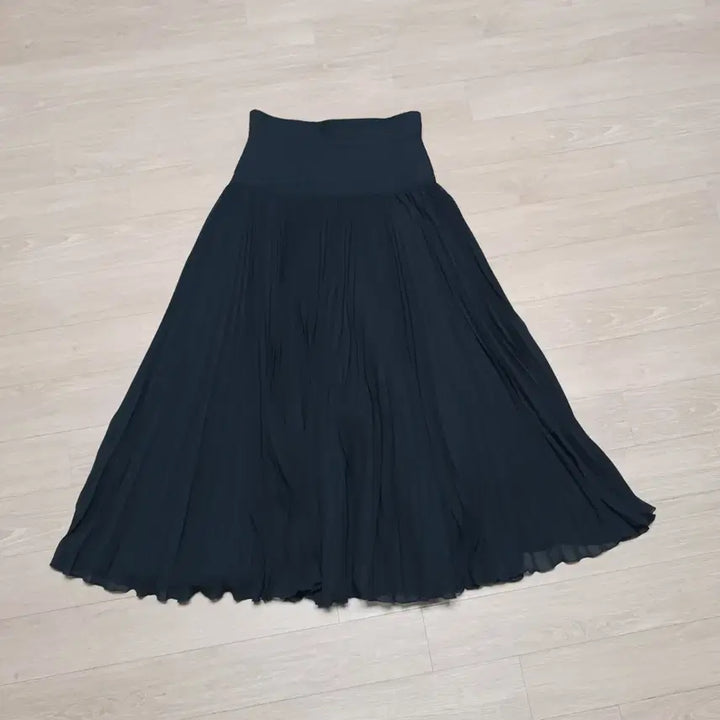 [BUNJANG] Pleated Skirt with Waistline Emphasis / 허리라인 강조 플리츠스커트