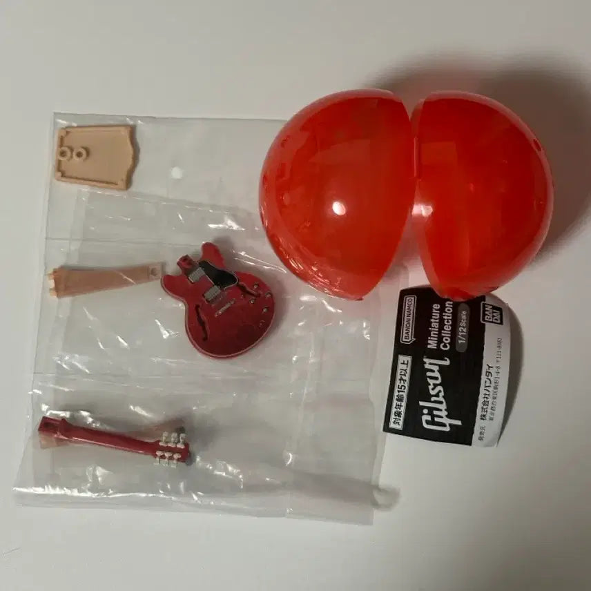 [BUNJANG] Bandai Gibson ES-335 Miniature Guitar Gacha / 반다이 깁슨 Gibson 미니어쳐 기타 가챠_ ES-335