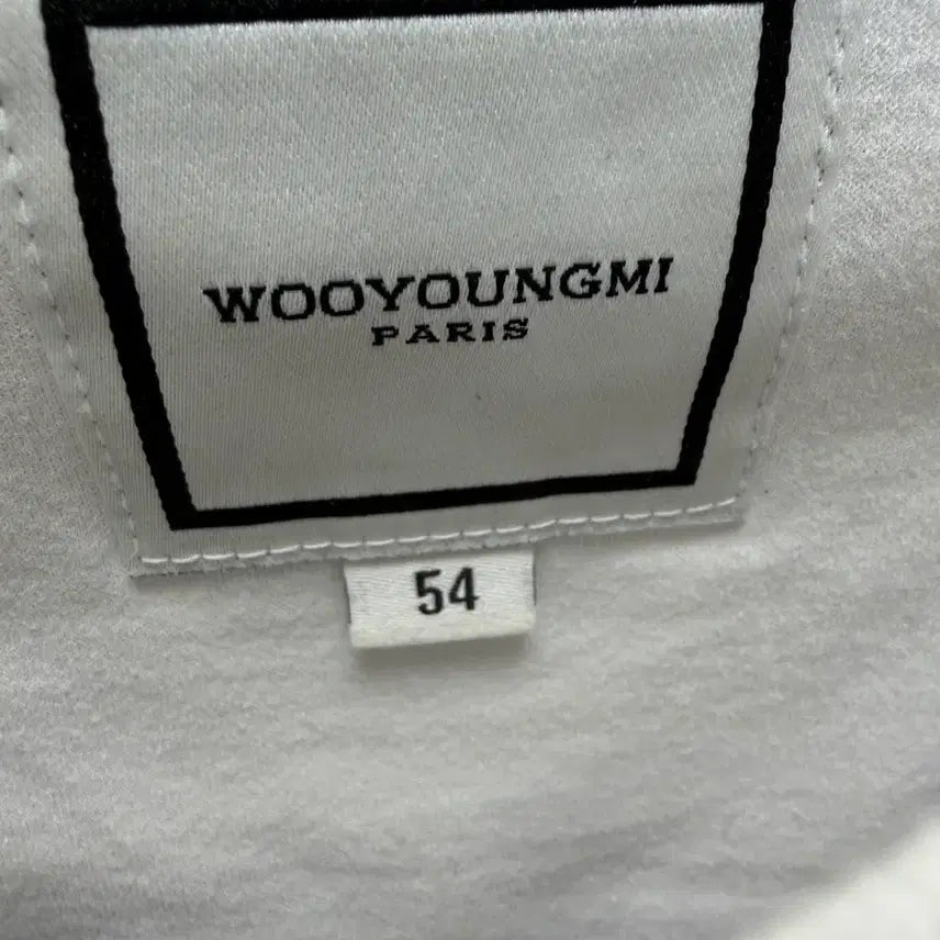 [BUNJANG] Wooyoungmi Cotton Square Label T-Shirt White / 우영미 코튼 스퀘어 라벨 티셔츠 화이트