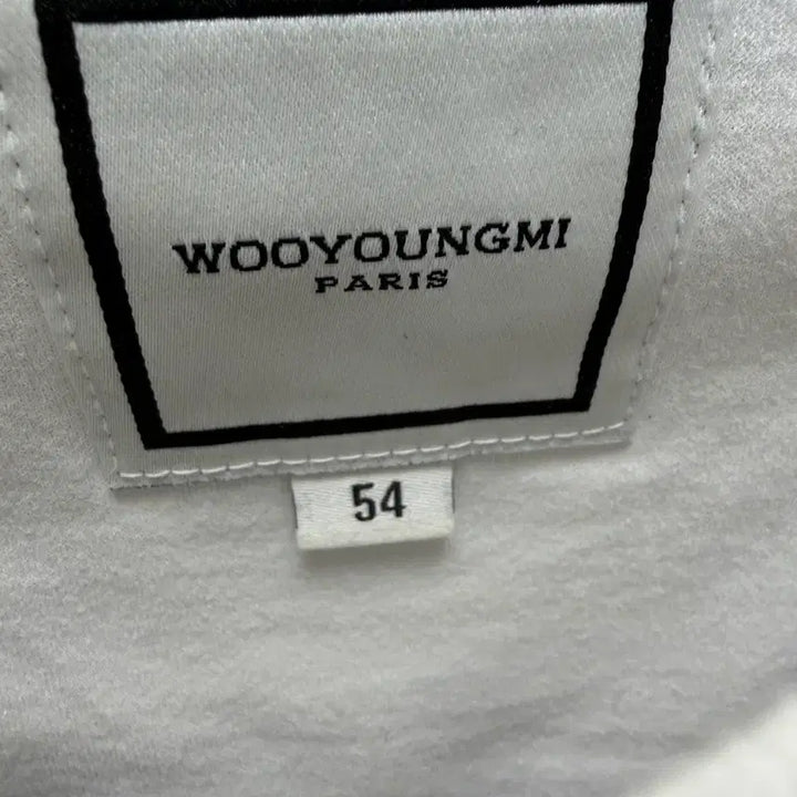[BUNJANG] Wooyoungmi Cotton Square Label T-Shirt White / 우영미 코튼 스퀘어 라벨 티셔츠 화이트
