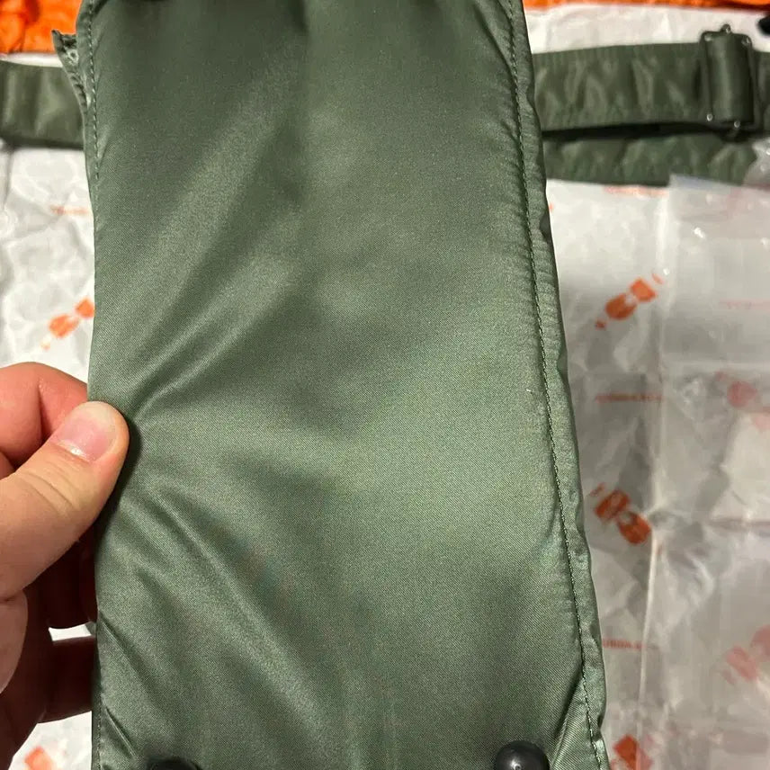 [BUNJANG] Porter All New Tanker Square Tote Bag Sage Green / 포터(porter) 올뉴 탱커 스퀘어 토트백 세이지 그린