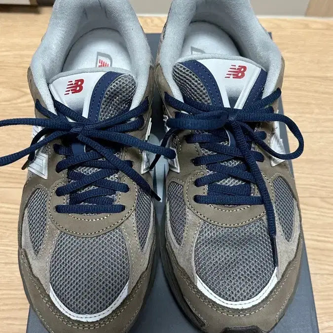 [BUNJANG] New Balance x Kith 2010 Absorb Sneakers / [275] 뉴발란스 x 카키스 2010 앱졸브