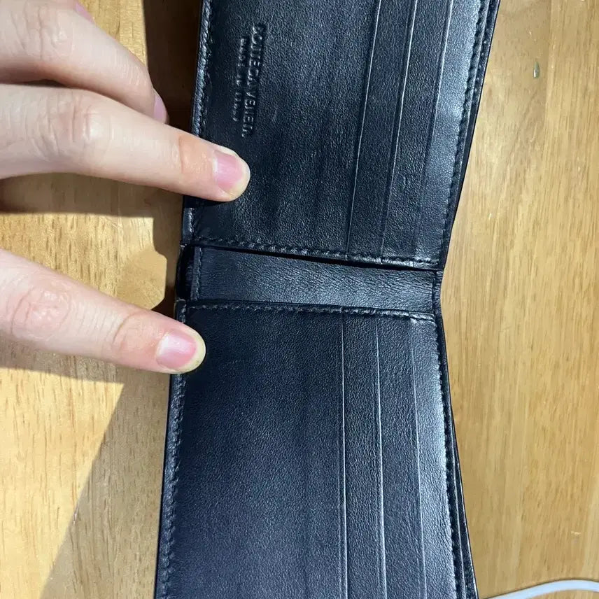 [BUNJANG] Bottega Veneta Bi-fold Wallet / 보테가베네타 반지갑