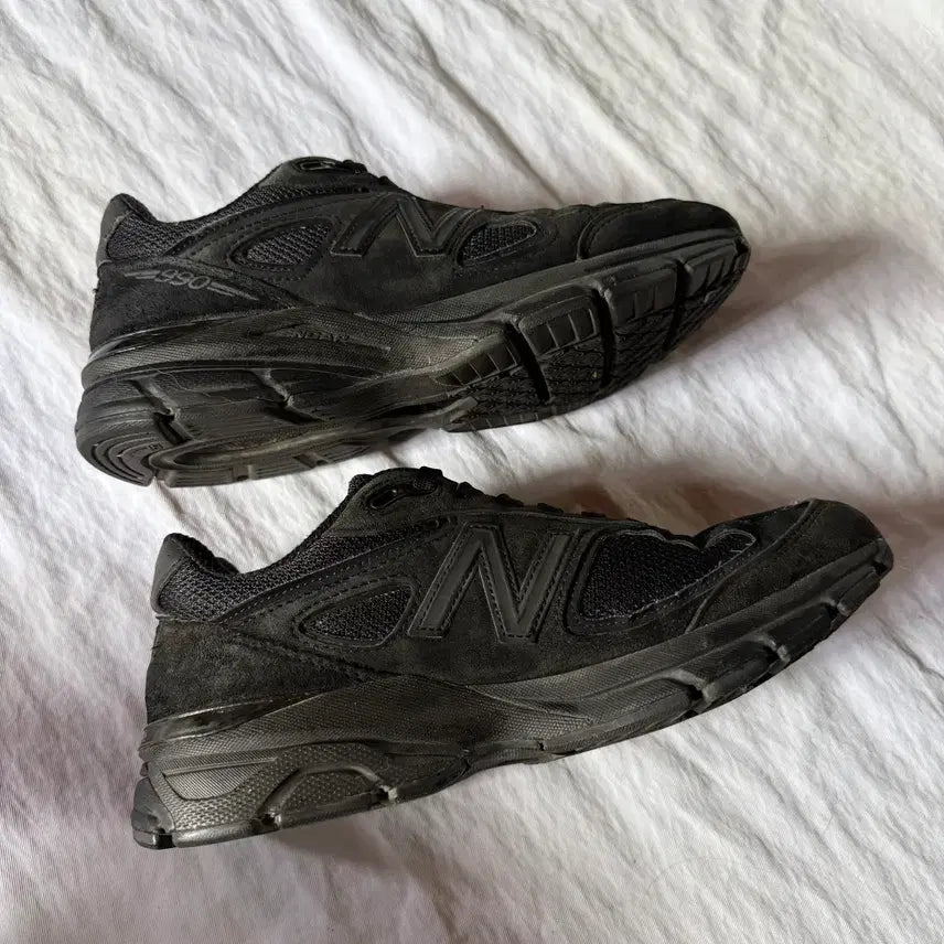 [BUNJANG] New Balance 990v4 Triple Black Sneakers / 뉴발란스 990v4 트리플블랙