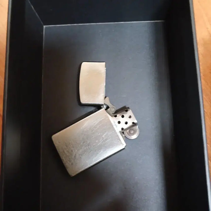 [BUNJANG] Vintage Silver Zippo Lighter / 빈티지 실버 지포라이터