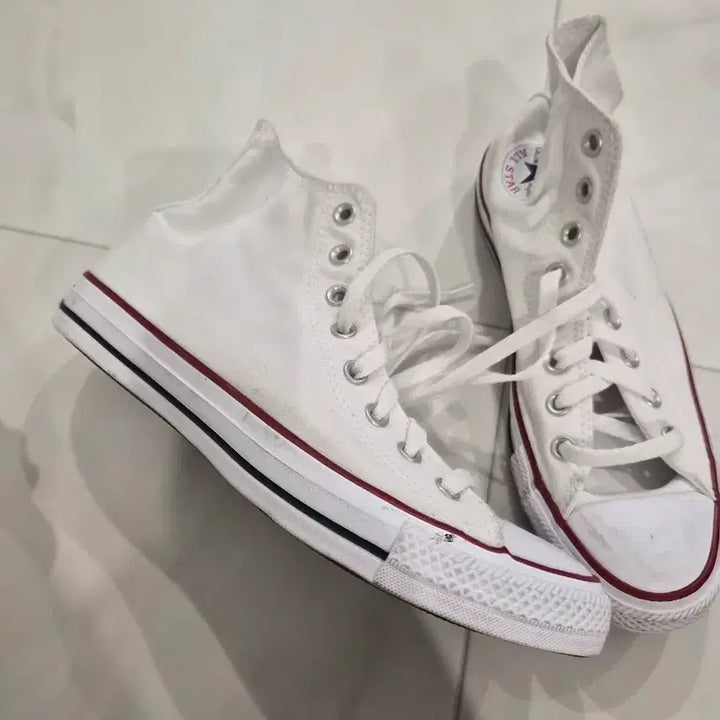 [BUNJANG] Converse Chuck Taylor All Star High Top White Sneakers (270mm) / 컨버스 올스타 하이 흰색 운동화