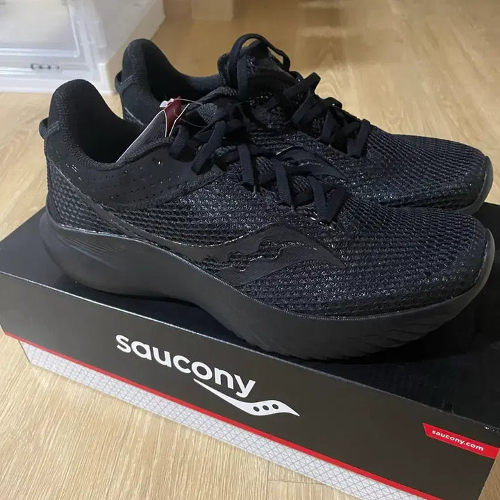 [BUNJANG] Saucony Kinvara 14 Lightweight Running Shoes / 써코니 킨바라 14