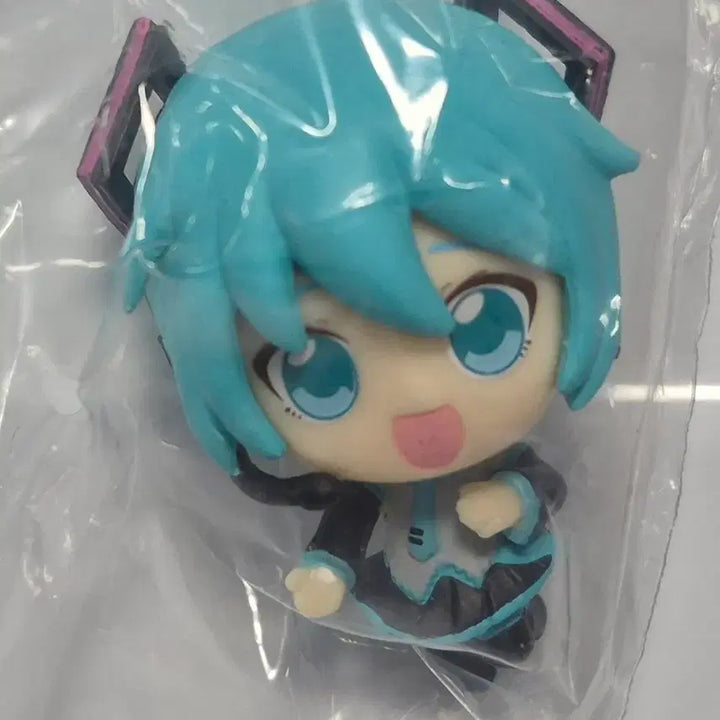 [BUNJANG] Hatsune Miku Happy Jump 4-Piece Figure Set / 하츠네미쿠 해피 점프 피규어 4종 세트