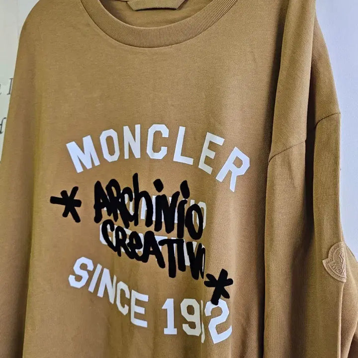 [BUNJANG] Moncler Velvet Lettering Long Sleeve T-Shirt / [몽클레어] 벨벳 레터링 포인트 남성 롱슬리브