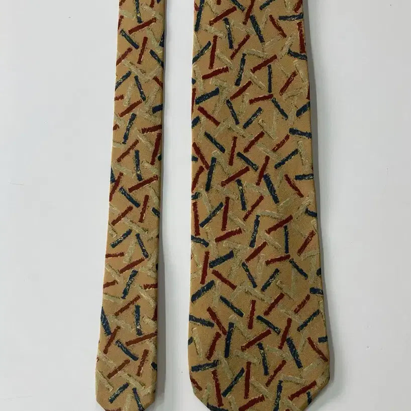 [BUNJANG] Issey Miyake Silk Necktie / 이세이미야케 넥타이