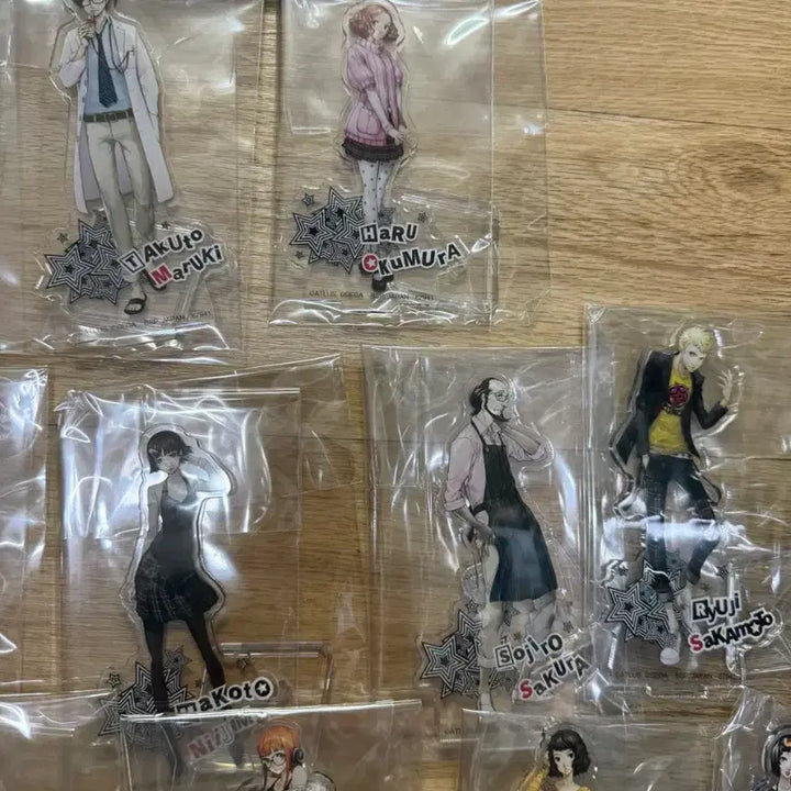[BUNJANG] BTS Persona Ichiban Kuji Acrylic Stand Set (17 Types, Sealed) / 페르소나 제일복권 f상 아크릴스탠드 17종 일괄 판매