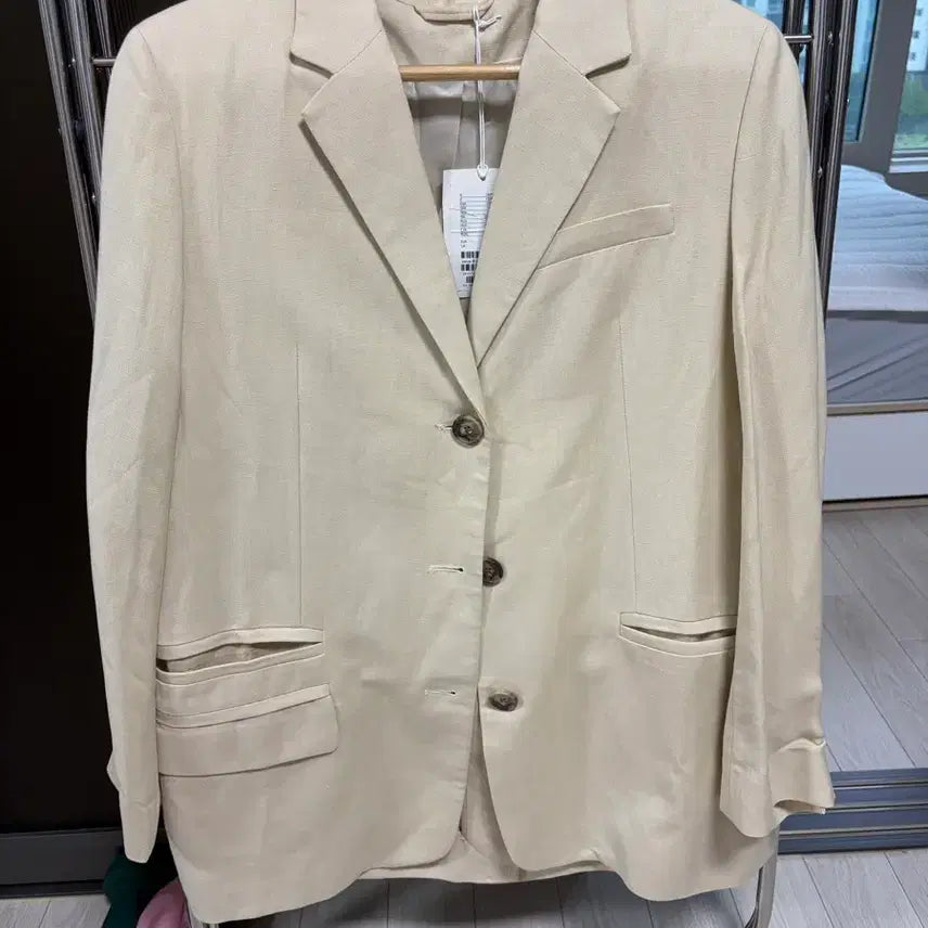 [SOLD OUT] 코스 cos 린넨 베이지 자켓 36
