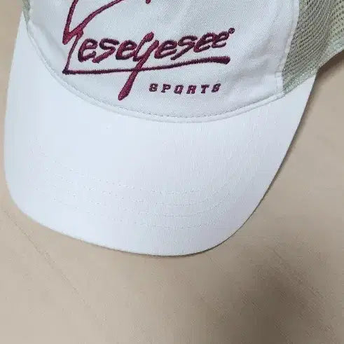 [BUNJANG] YESEYESEE Beach Boy Cap White / 예스아이씨 메쉬 볼캡 화이트