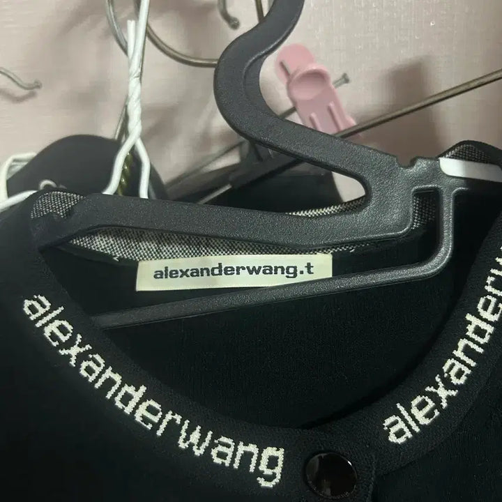 [BUNJANG] Alexander Wang Logo Tape Crop Cardigan S / 알렉산더왕 로고테이프 크롭 가디건 S