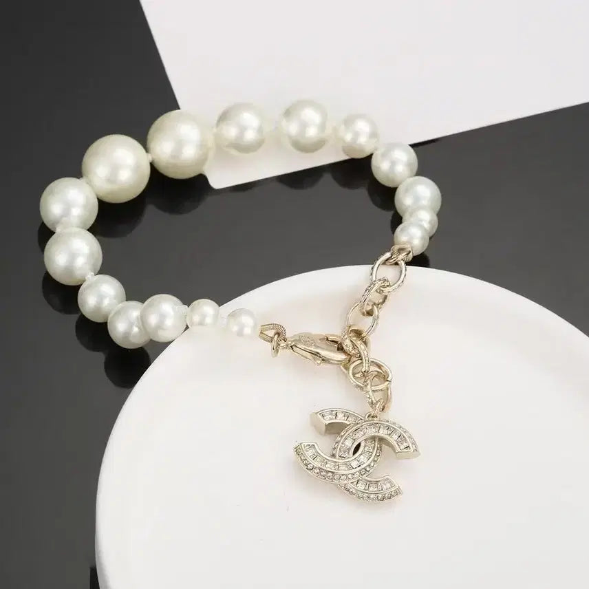 [BUNJANG] Chanel Classic Double C Cubic Pearl Bracelet / 샤넬 팔찌