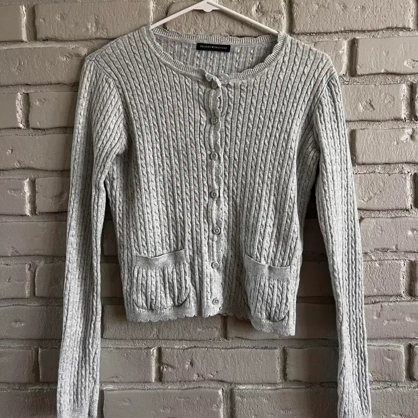 [BUNJANG] Brandy Melville Zoe Cable Cardigan Grey / 브랜디멜빌 zoe 케이블 가디건 그레이