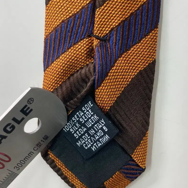 [BUNJANG] Hugo Boss Silk Necktie / 휴고보스 넥타이
