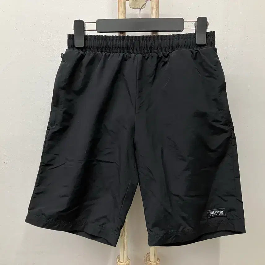 [BUNJANG] Adidas Shorts Size 67 (160) / 아디다스(adidas) 반바지 67(26~27/160)