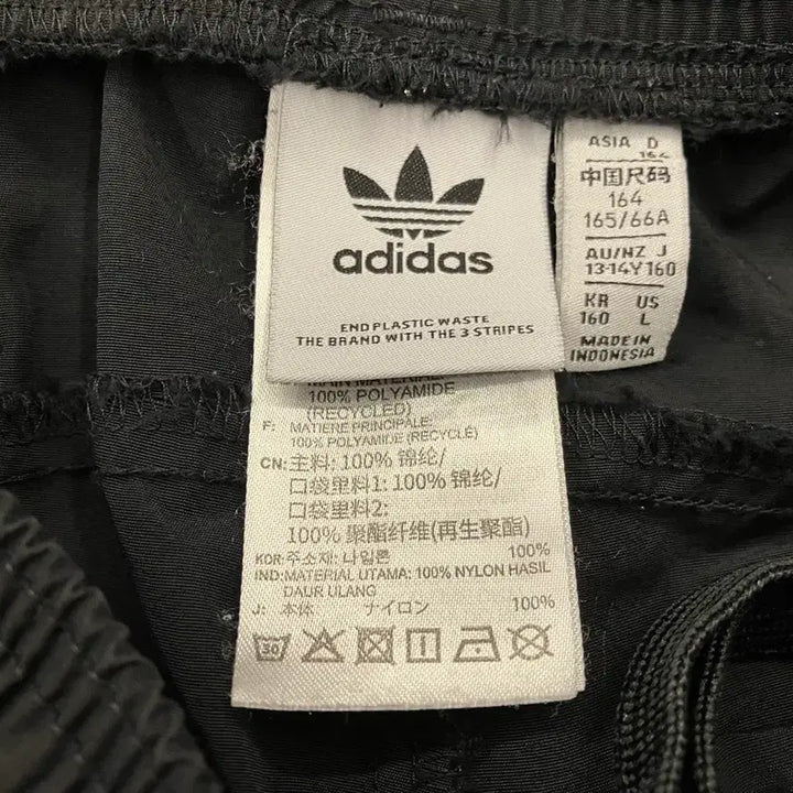 [BUNJANG] Adidas Shorts Size 67 (160) / 아디다스(adidas) 반바지 67(26~27/160)