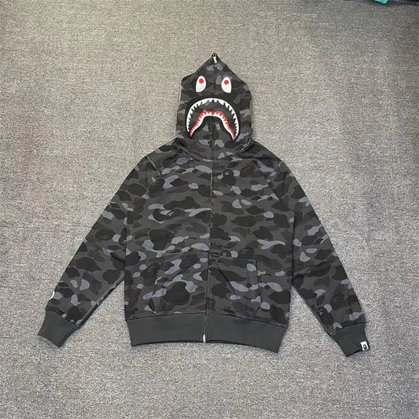 [BUNJANG] BAPE Shark Black Camo Hoodie Zip-Up (M) / 베이프 샤크 블랙 카모 M 후드집업(정품인증가능)