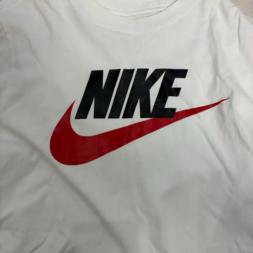 [BUNJANG] Nike Futura Short Sleeve T-Shirt Red / 나이키 퓨추라 반팔 레드
