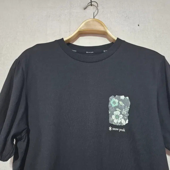 [BUNJANG] Snow Peak Black Flower Print T-Shirt Size 100 / 스노우피크 100