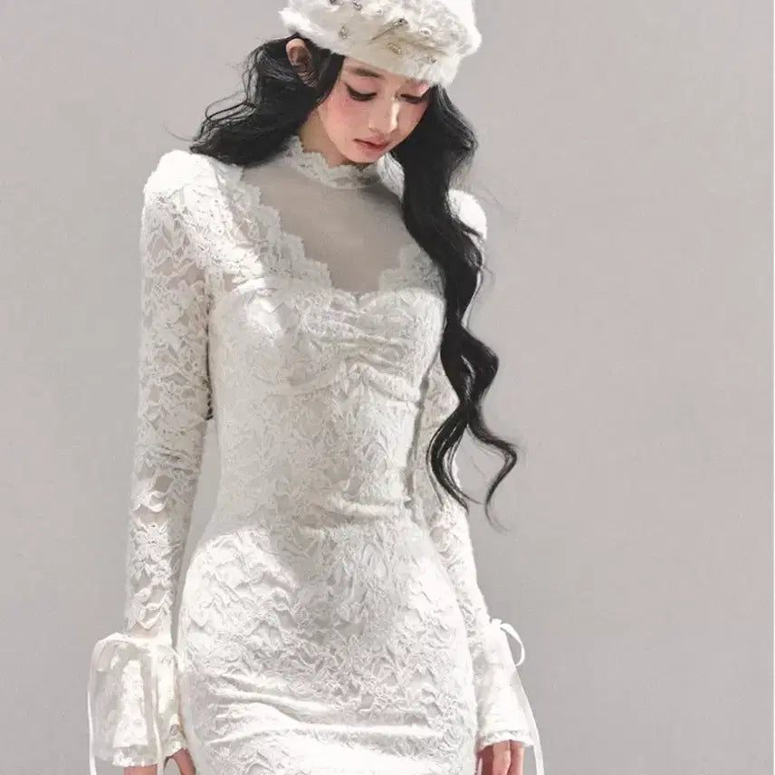 [BUNJANG] Xiaoyeyan White Lace Dress / 샤오예얀 화이트 레이스 원피스