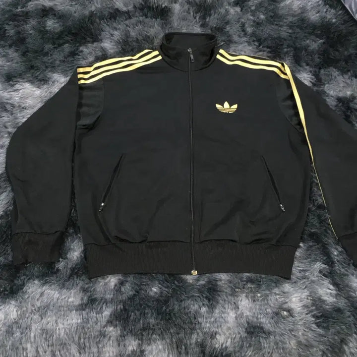[BUNJANG] Adidas Black Jersey Gold Line Zip-Up Jacket Size 105 / 투티/A7 아디다스 블랙 져지 골드 라인 집업 자켓 105