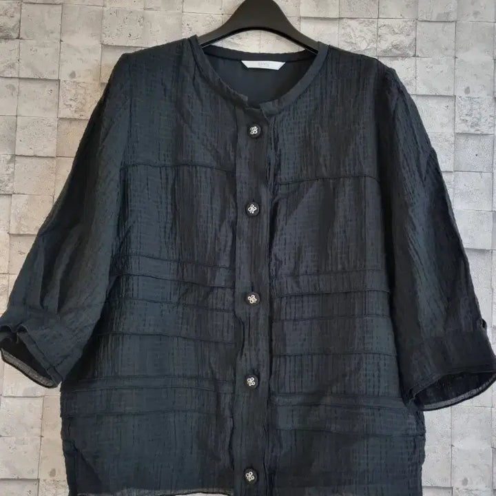 [BUNJANG] Givy Black Blouse / 기비 givy 블랙 블라우스