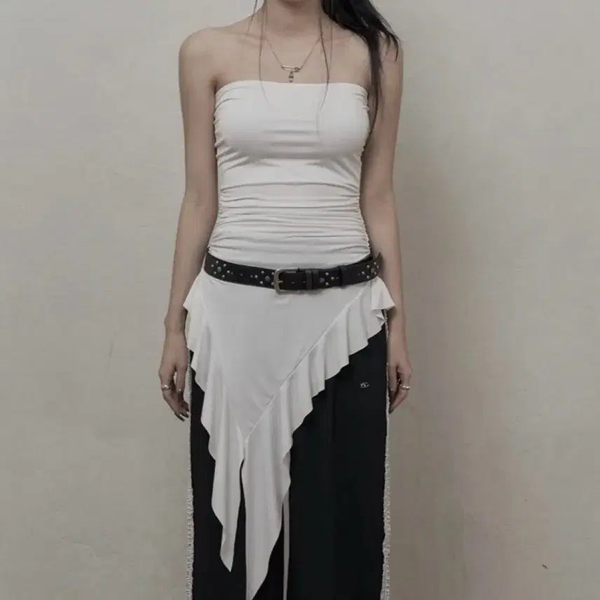 [BUNJANG] Khaki Point Ruffled Layered Top - Ivory / 카키포인트 Ruffled Layered Top