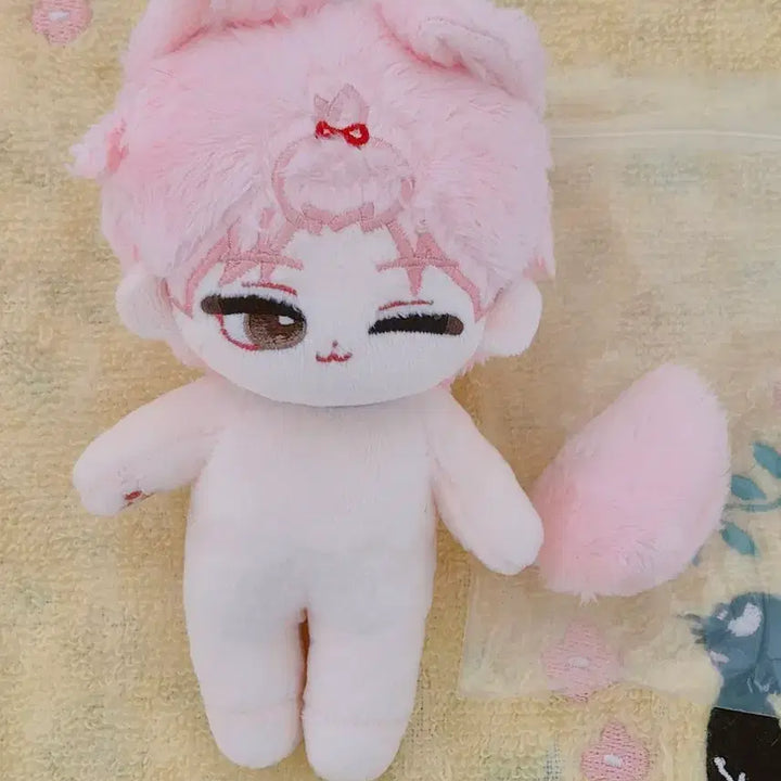 [BUNJANG] DEMUTJUDI Strawberry Cream Daeng Park Mundae 10cm Plush Doll / 데못죽 딸기크림댕 박문대 10cm 솜인형