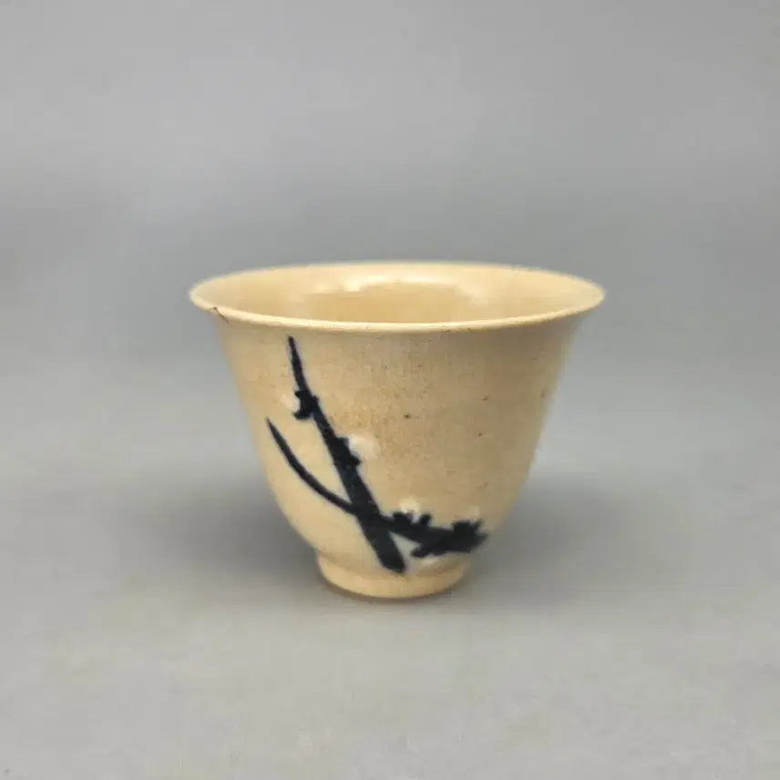 [BUNJANG] Seto Mushiake-Yaki Celadon Porcelain Plum Blossom Tea Cups (5-Piece Set) / 골동품 다구 세토 무시아케야끼 청화백태 매화문 문향배 5인