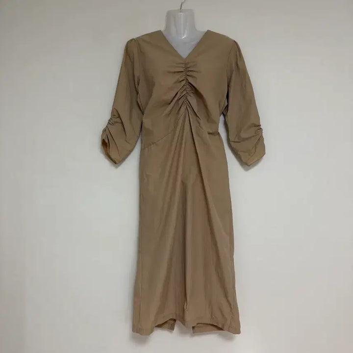 [BUNJANG] MANIERE Shirring Detail Anorak Dress / MANIERE 셔링포인트아노락원피스