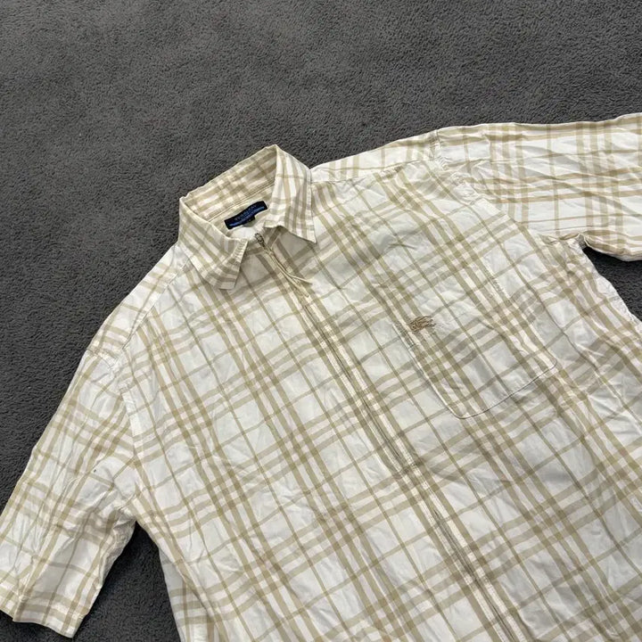 [BUNJANG] Burberry Check Half Zip Short Sleeve Shirt / [정품/M] 버버리 체크 하프집업 반팔 셔츠