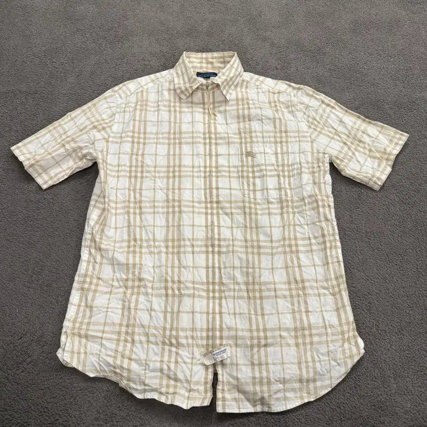 [BUNJANG] Burberry Check Half Zip Short Sleeve Shirt / [정품/M] 버버리 체크 하프집업 반팔 셔츠