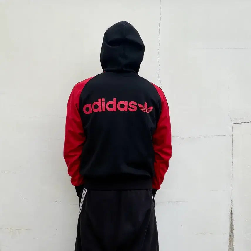 [BUNJANG] Adidas 00s Old School Back Logo Hoodie Zip-up Jersey / 100)아디다스 00s 올드스쿨 백로고 검빨 후드집업 져지