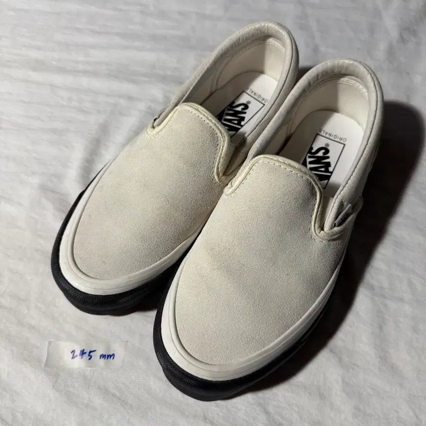 [BUNJANG] Vans x WTAPS Collaboration Suede Slip-On Ivory 245 / 반스 X Wtaps 콜라보 슬립온 스웨이드 아이보리 245